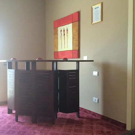 Miami Hotel