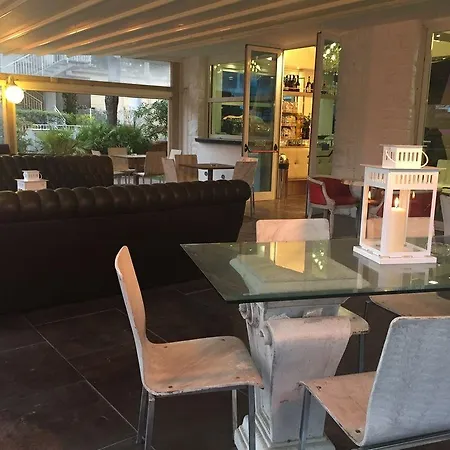 Hotel Miami