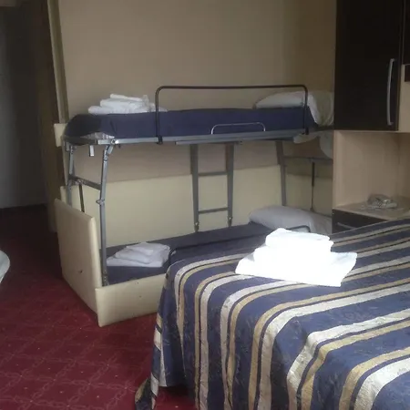 Miami Hotel 3*