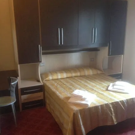 Miami 3*
