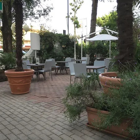 Miami Ξενοδοχείο 3*
